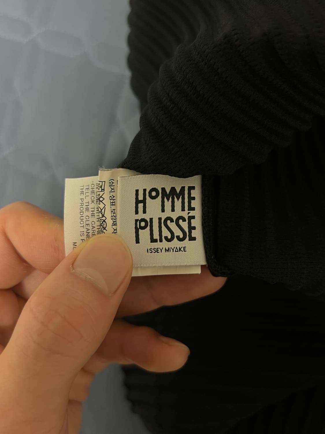 옴므플리세 긴팔 셔츠 블랙 4사이즈 상품이미지3