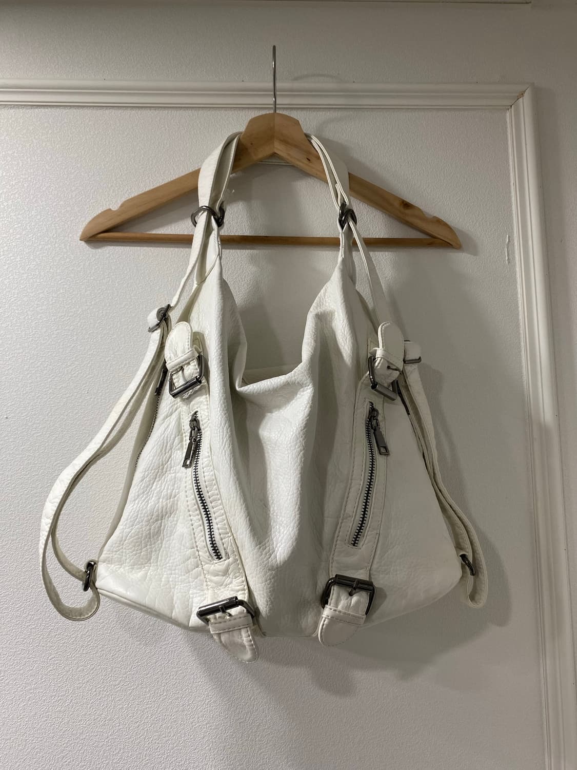 00’s Buckle&Zipper Detail White Leather  상품이미지1