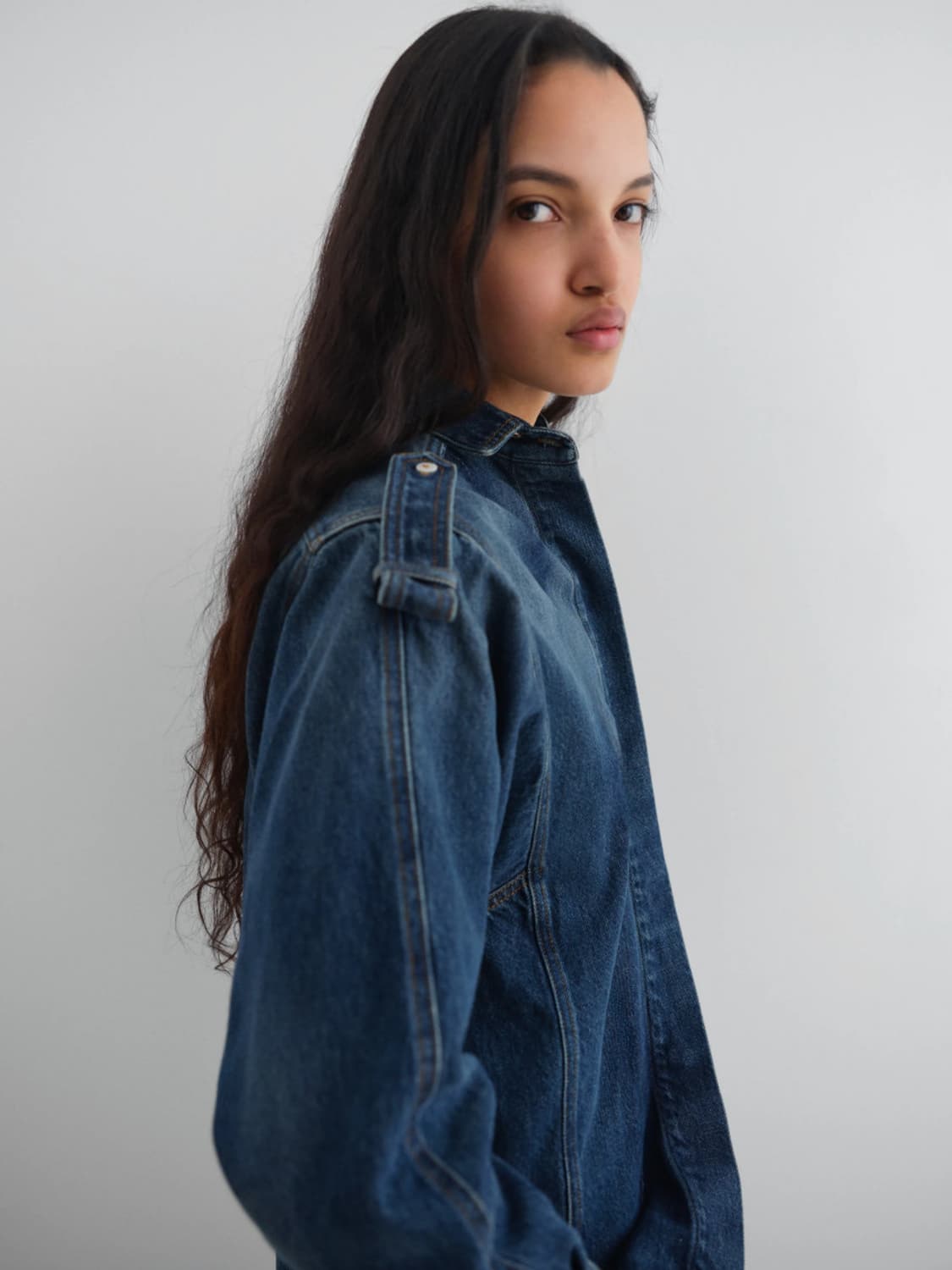 [S]기마구아스 Ruffle 데님 셔츠 상품이미지2