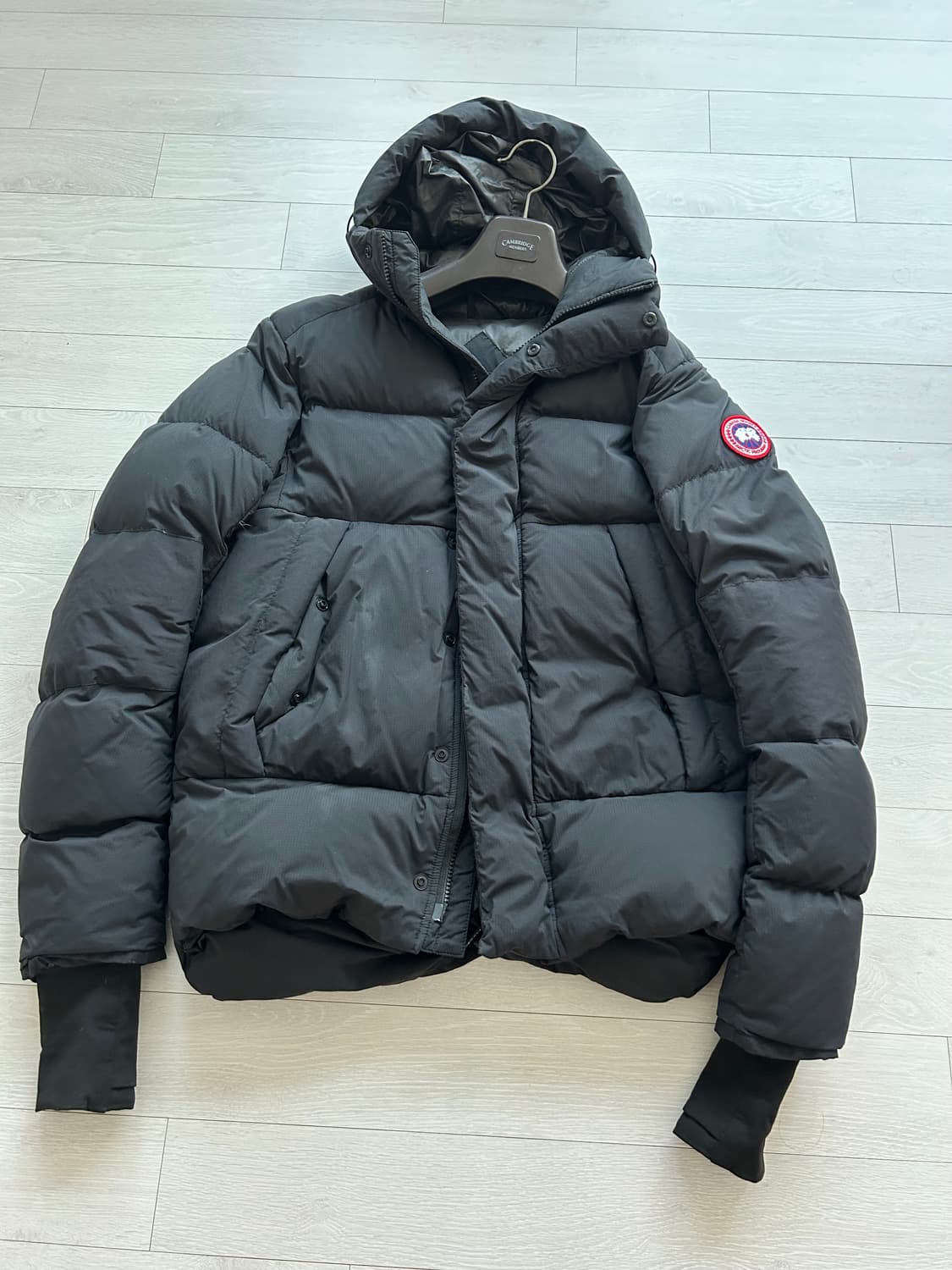 캐나다구스 다운패딩 상품이미지1