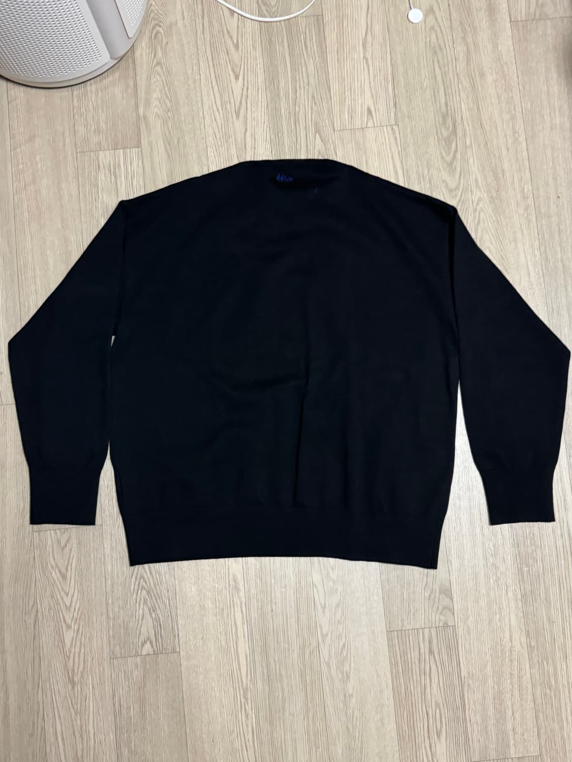 아더에러 고스트 니트 스웨터 블랙 상품이미지2