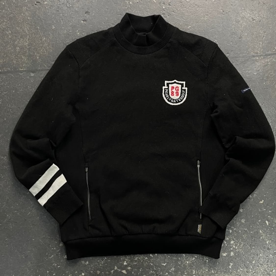 100 파리게이츠 부클 로고 방풍 니트 상품이미지1