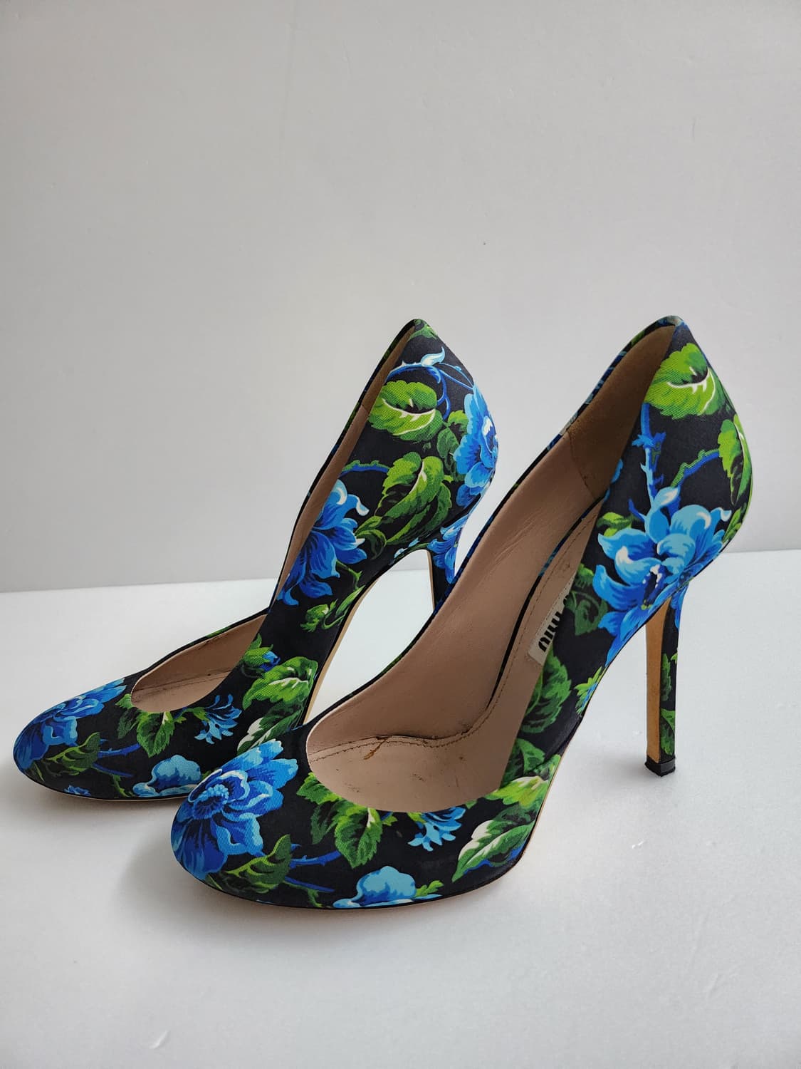 미우미우 구두 여성펌프스 힐 상품이미지3