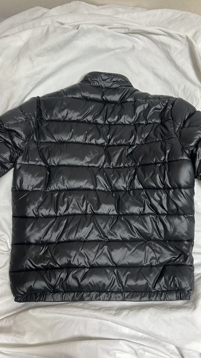 프라다 프리미엄 다운 라이트 경량패딩 48 상품이미지3