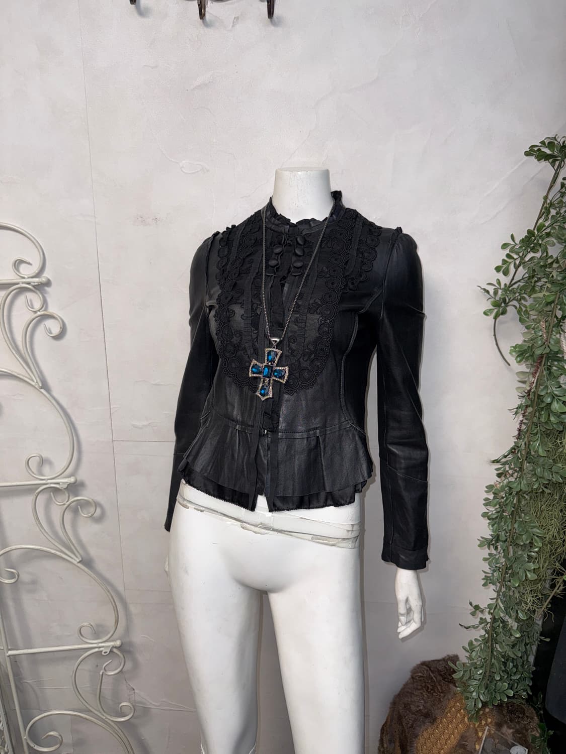 Black lamb skin button lace buckle jk 상품이미지5