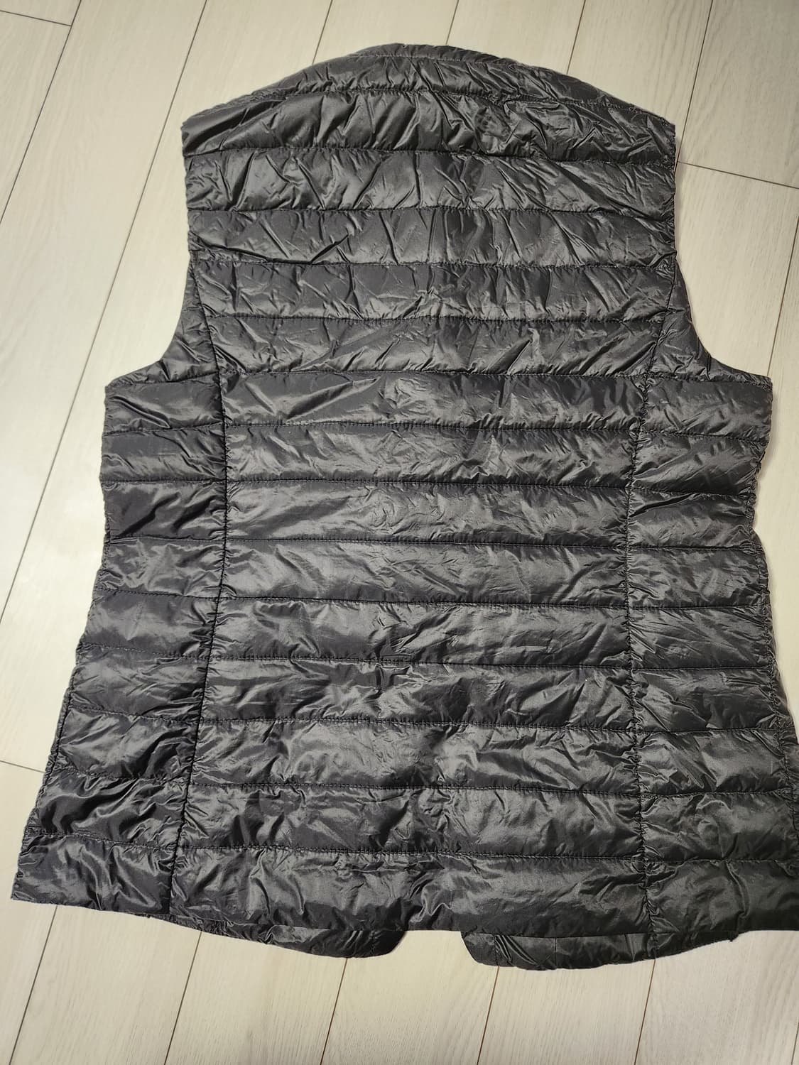 폴햄 베스트 리얼 라이트 구스 라운드넥 경량조끼 사이즈90(s)

여러  상품이미지5