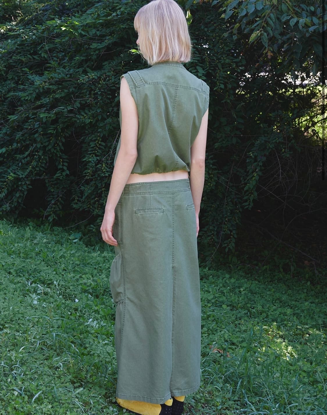 더오픈프로덕트 셔링 워크 베스트 카키 2사이즈 상품이미지2