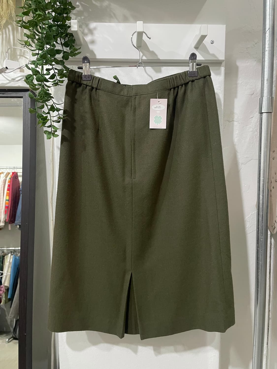 카키 미디 스커트 상품이미지8