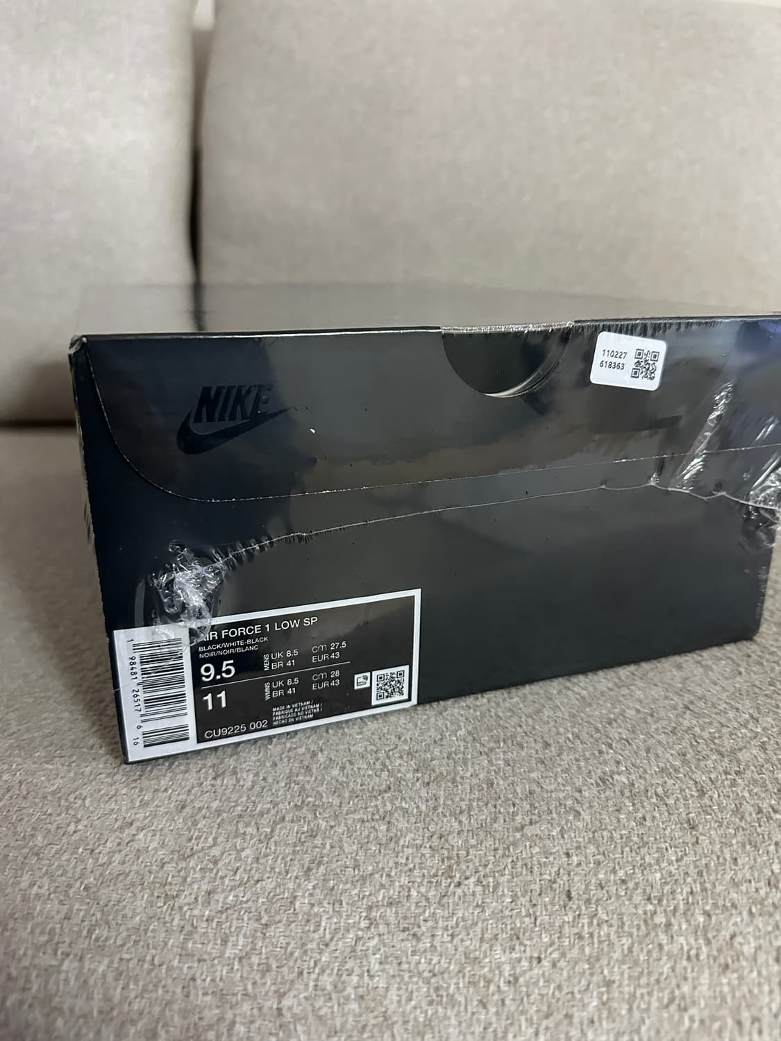 [275] 나이키 x 슈프림 에어 포스 1 로우 블랙 상품이미지2