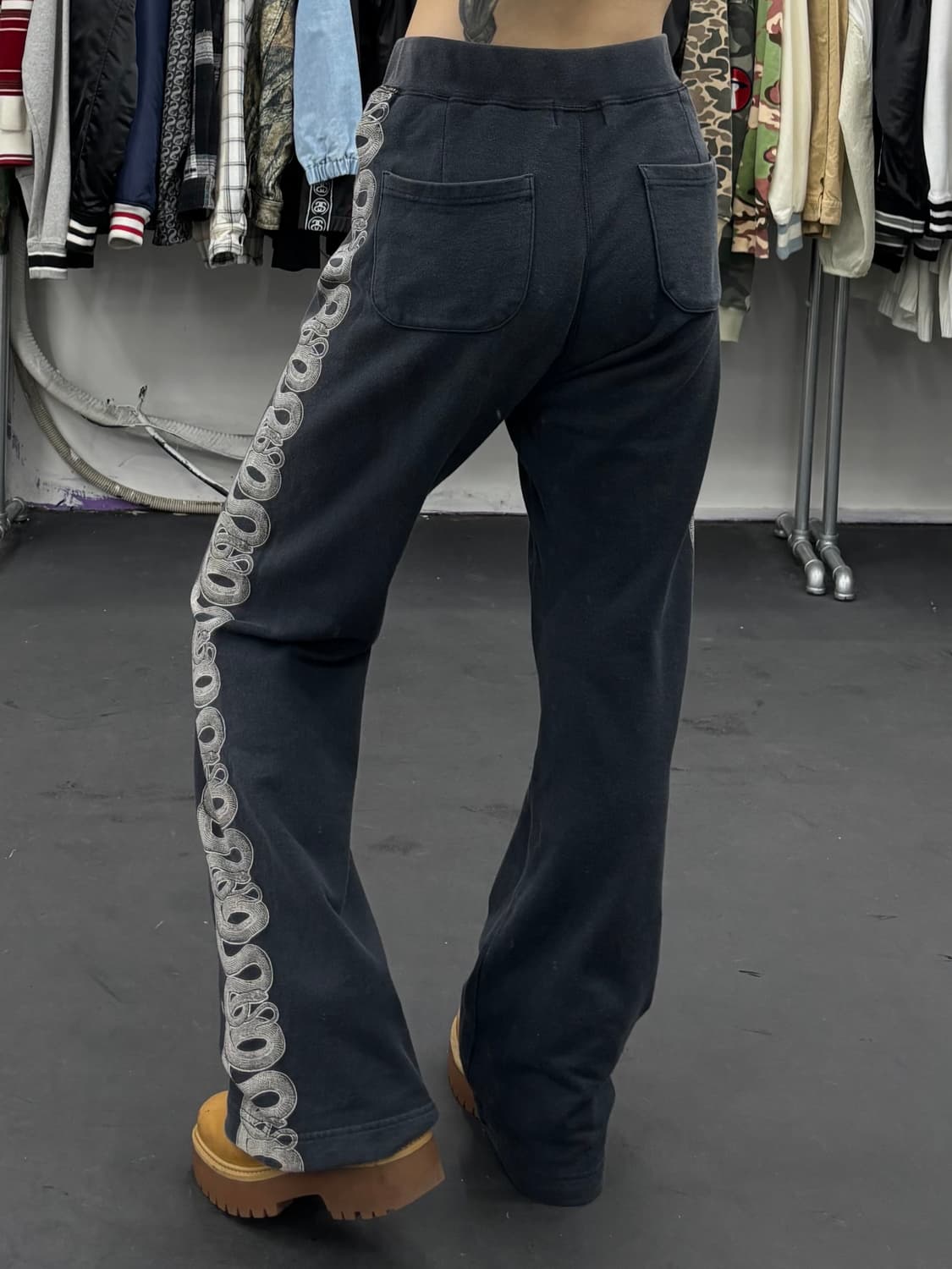 히스테릭 글래머 사이드 스네이크 스웻팬츠 상품이미지5