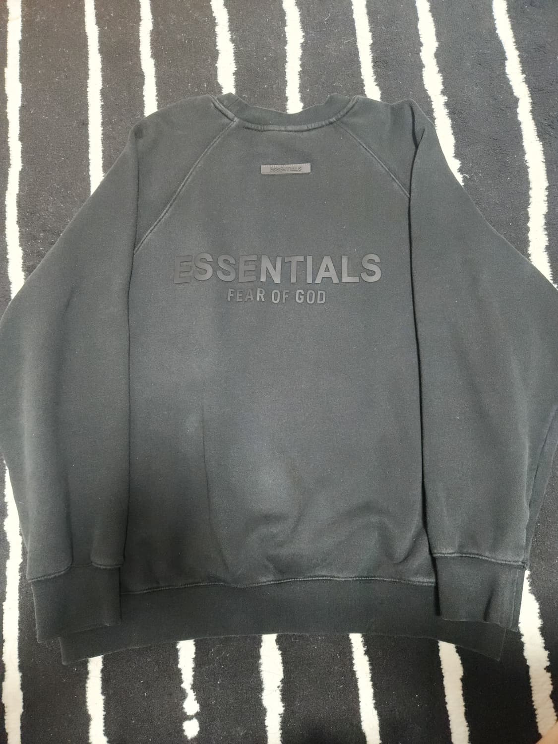 피어오브갓 에센셜 오버 크루넥 맨투맨 상품이미지3