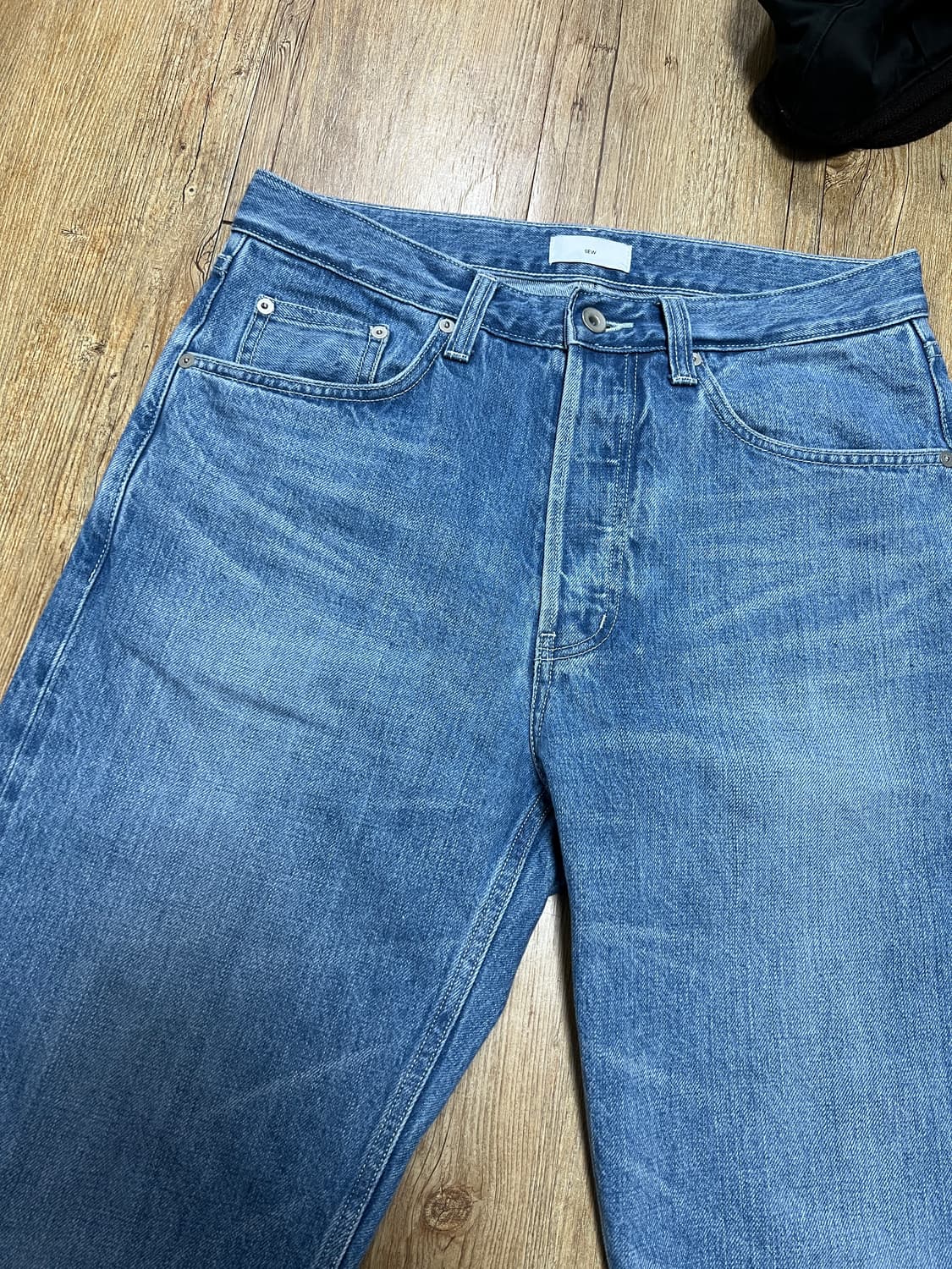 택포15) 스테디에브리웨어 SEW 셀비지 데님 팬츠 미디엄 블루 2 상품이미지2