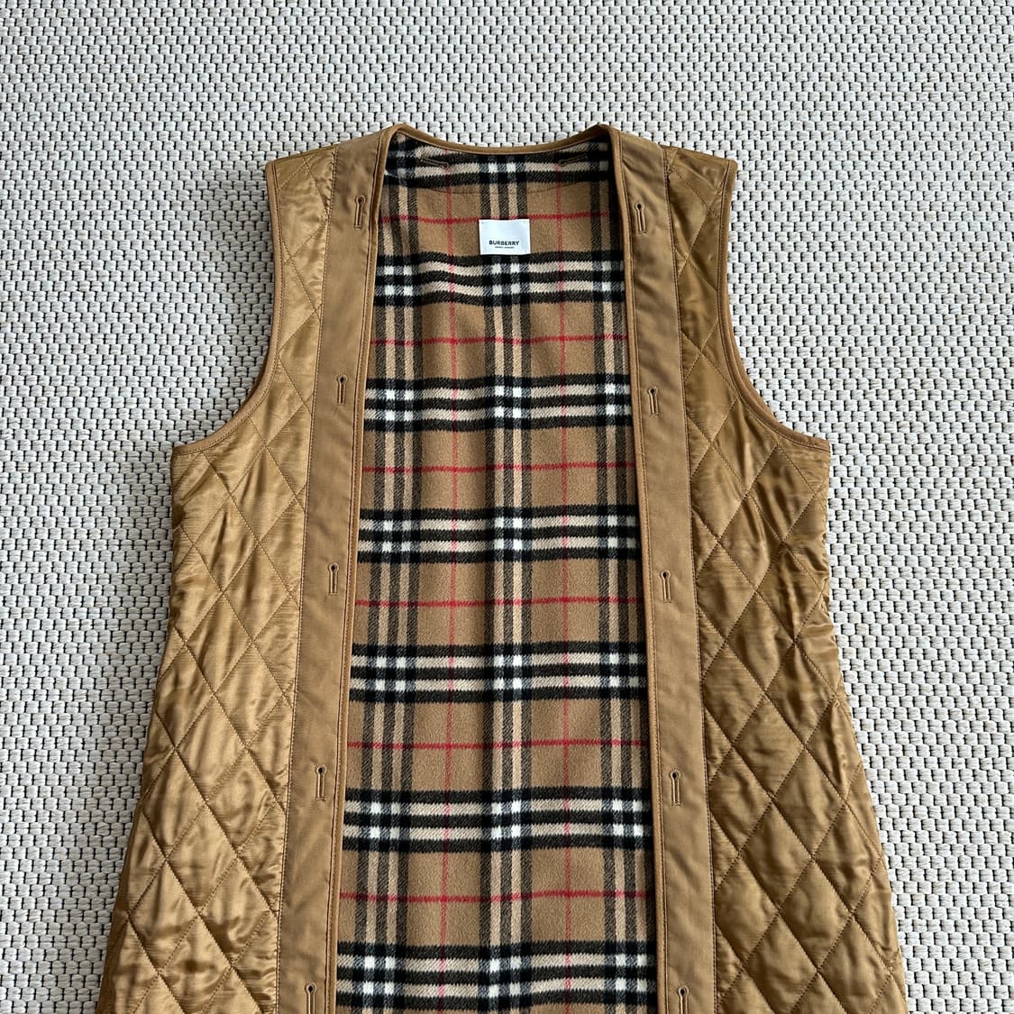 버버리(Burberry) 롱 워머 베스트 상품이미지2