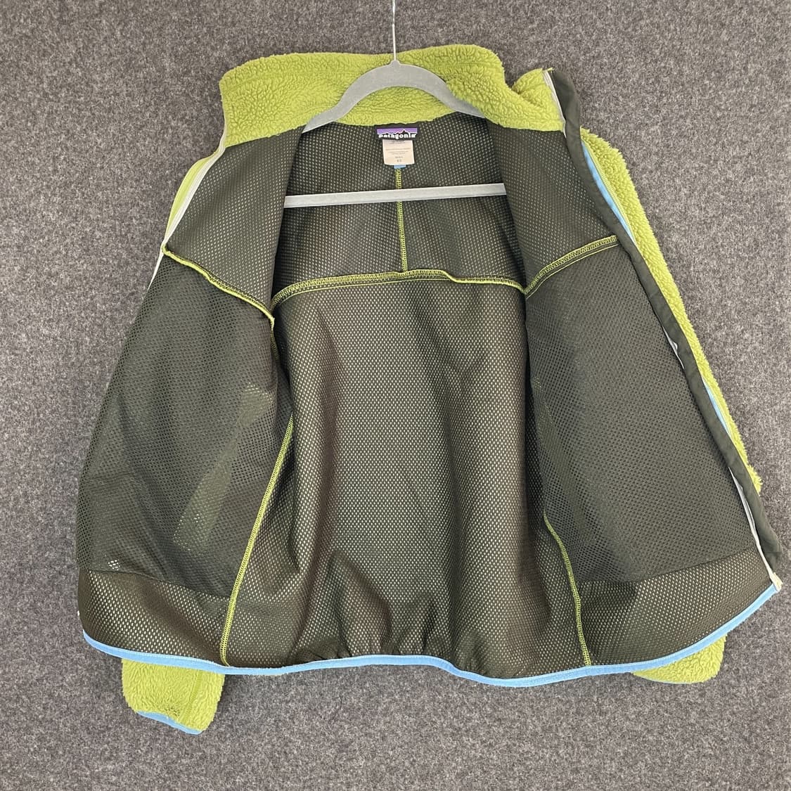 파타고니아 클래식 레트로-X 플리스 자켓 스파우트 그린 상품이미지4