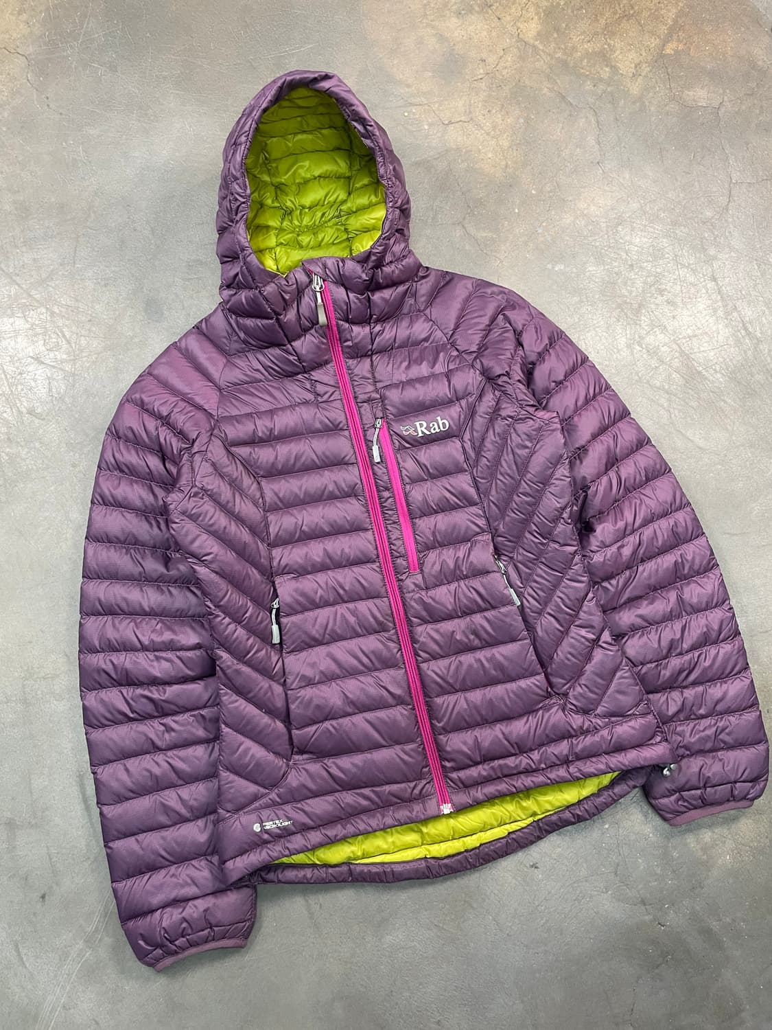 RAB 마이크로라이트 후디드 경량 패딩 상품이미지2