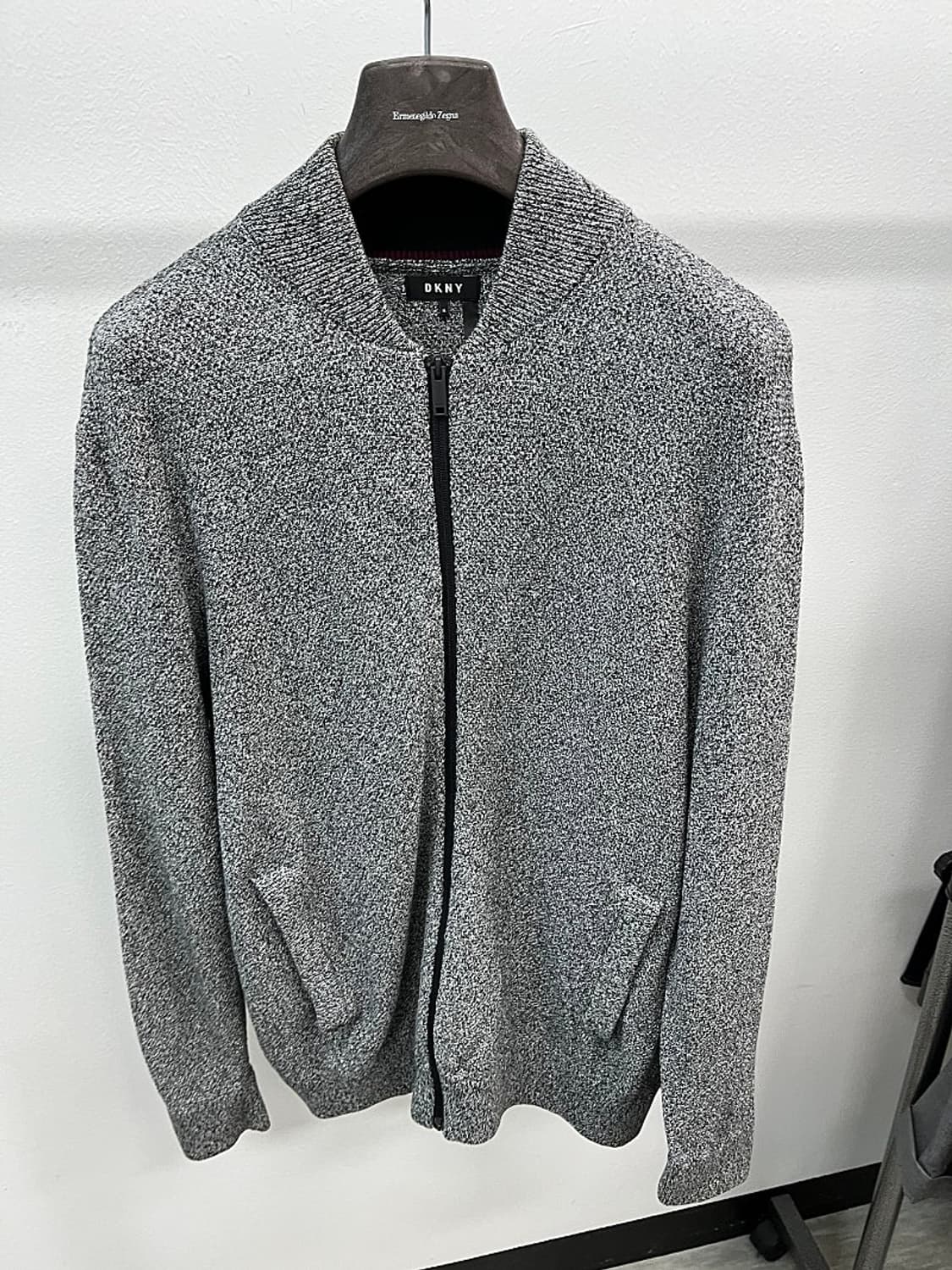 110)  DKNY 보카시 니트집업 
 상품이미지2