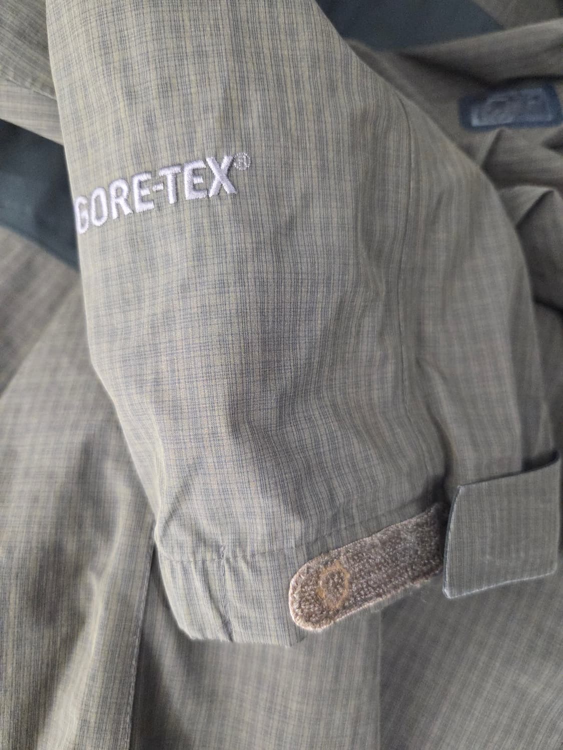 블랙야크 빅사이즈 고어텍스 레오파드 자켓_125 상품이미지5