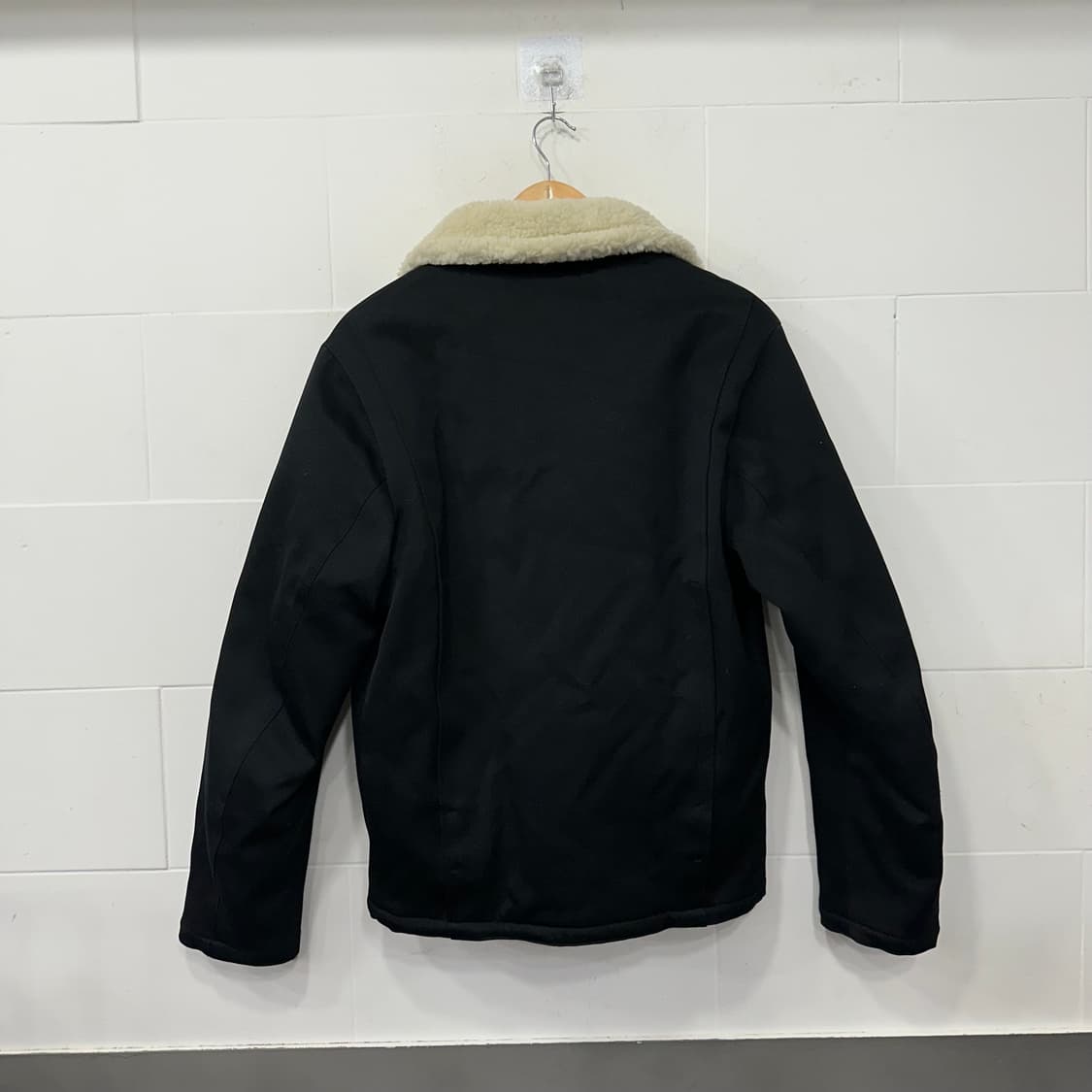 산드로 시어링 무스탕 자켓 상품이미지7