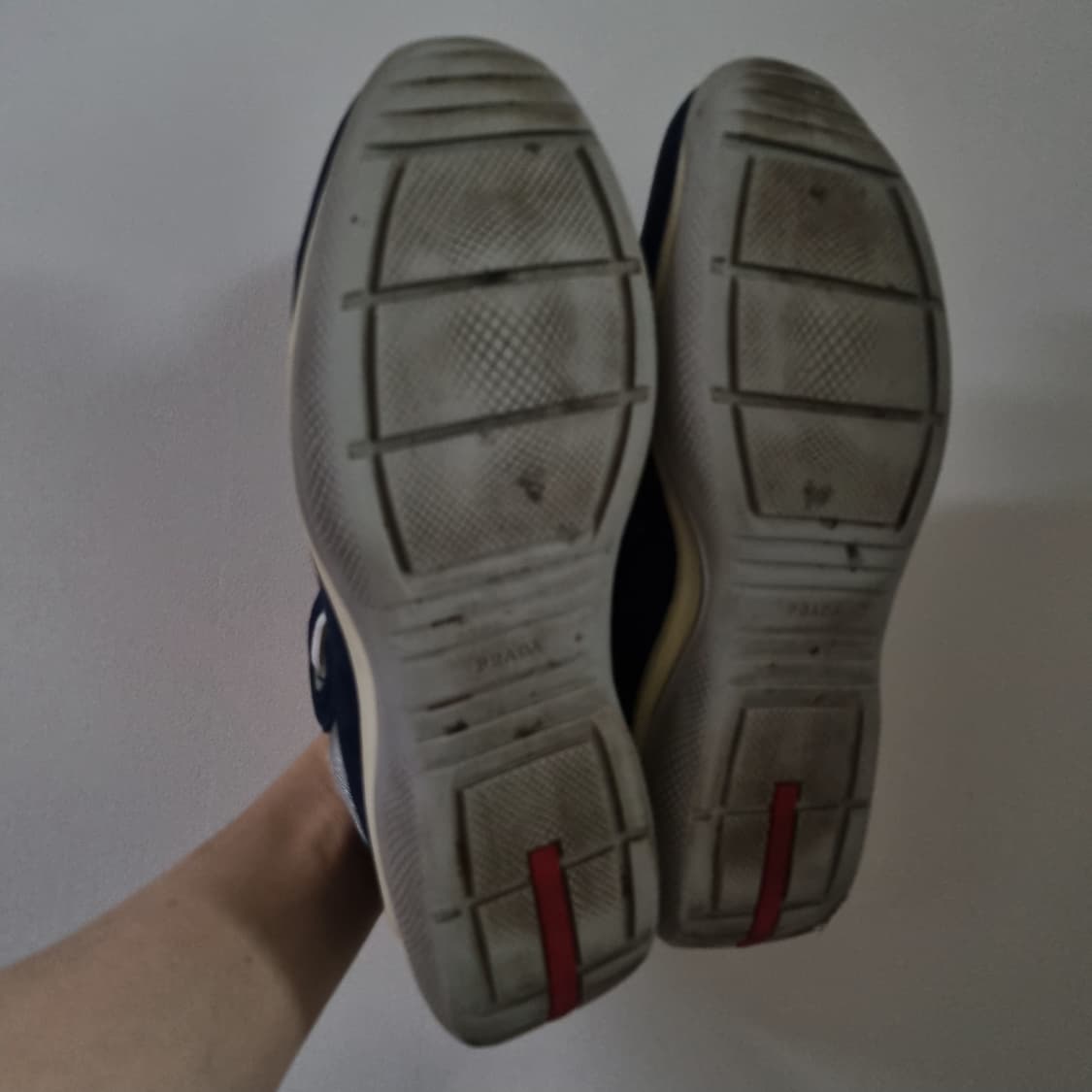 프라다 아메리칸컵 네이비 스웨이드 11 상품이미지4