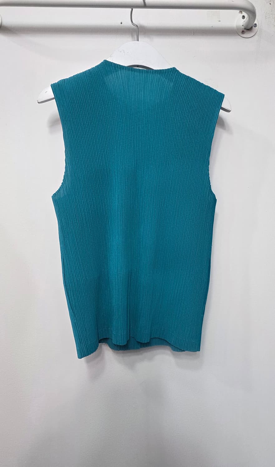 이세이 미야케 여성 플리츠 조끼 상품이미지2