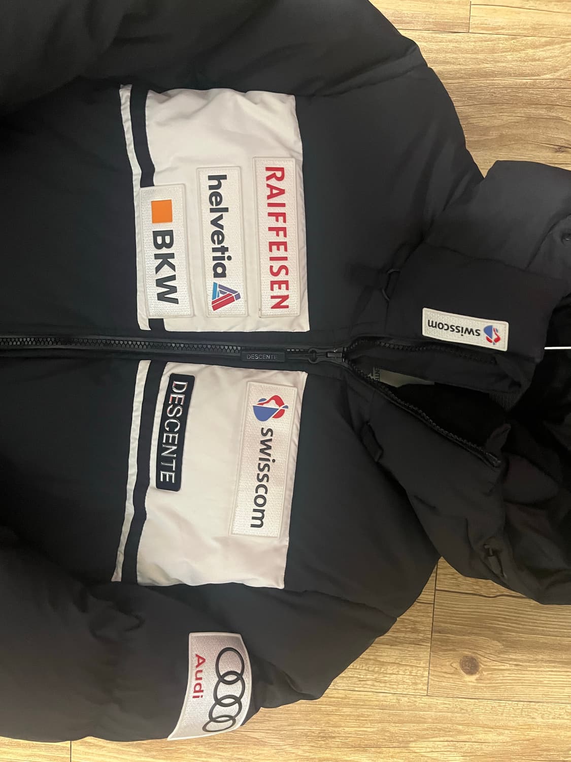 데상트 아우디 레플리카 85 s 스키팀 롱패딩 다운 점퍼 롱다운 패딩  상품이미지2