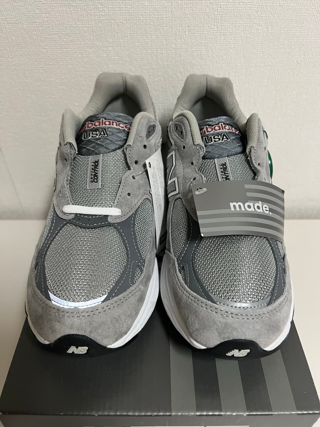 뉴발란스 990v3 265 팝니다 상품이미지2