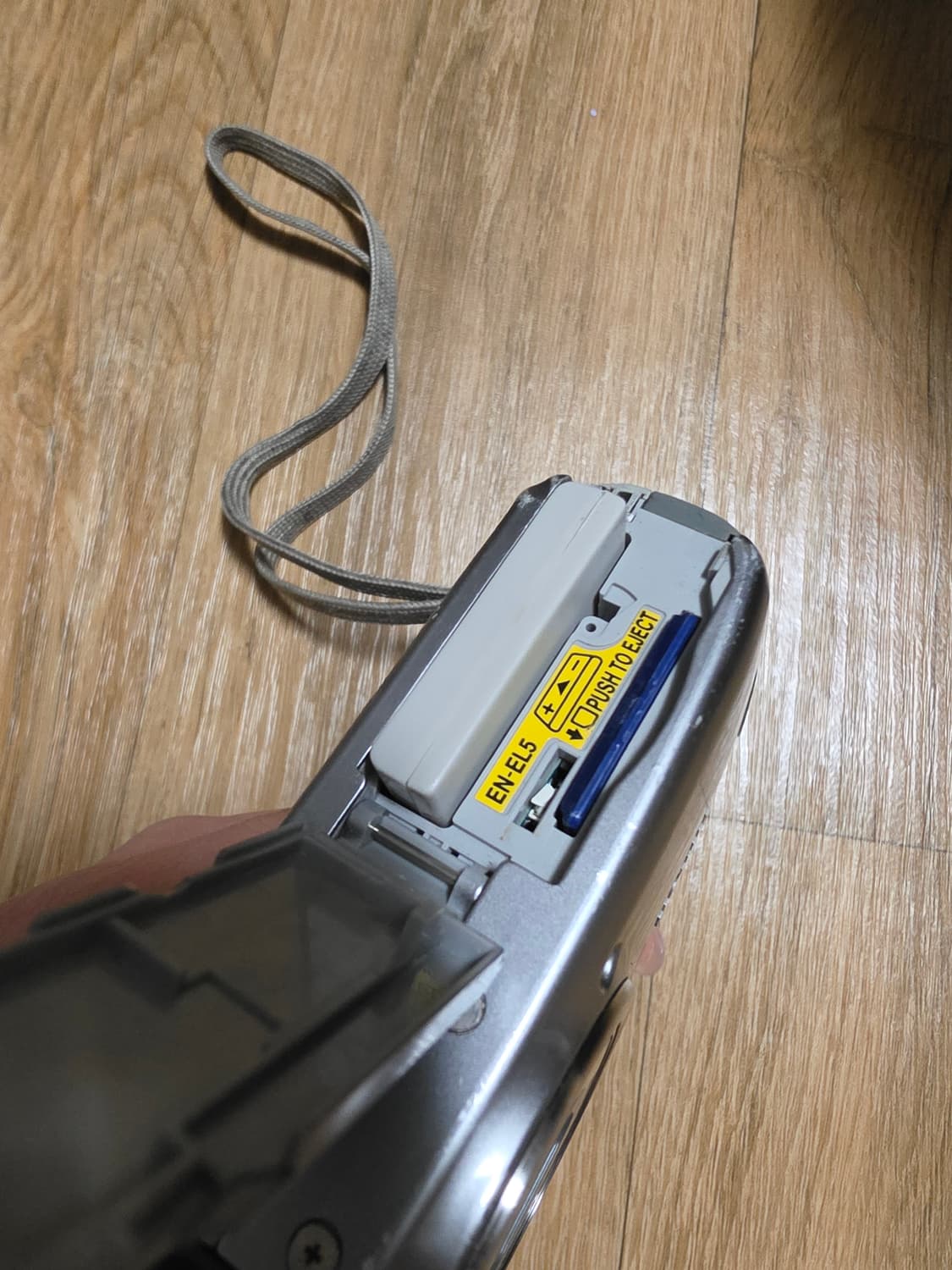 니콘 쿨픽스 p4 상품이미지10