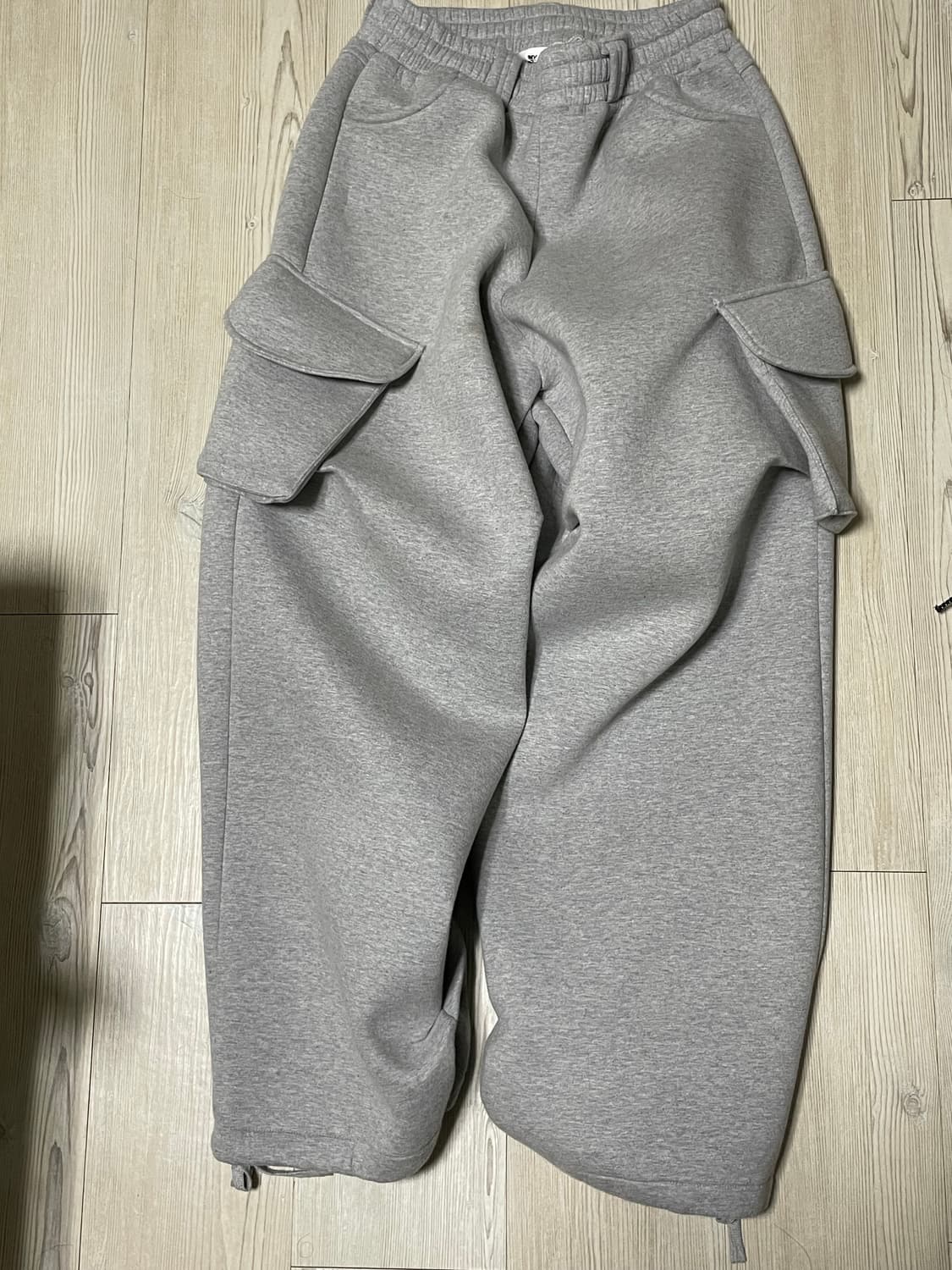 MJD x koin seoul 엠제이디 코인서울 스웻카고팬츠 판매합니다 상품이미지2