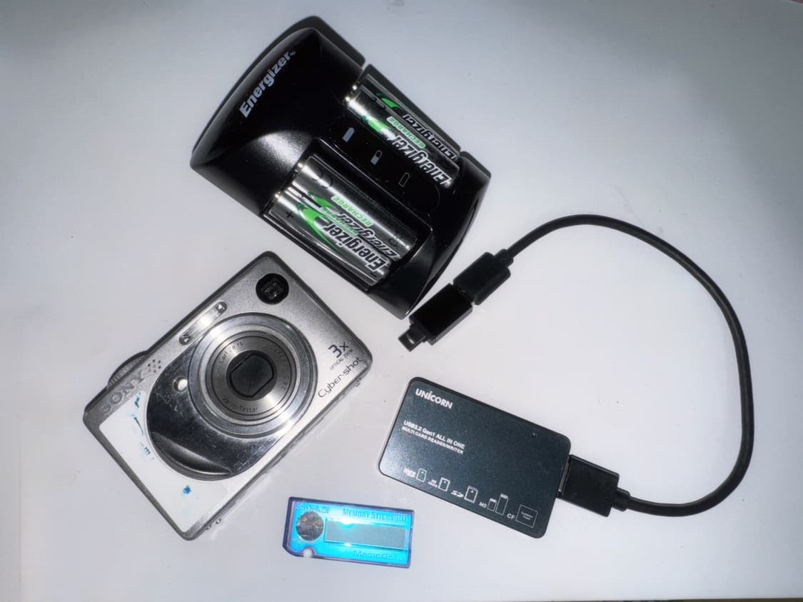 소니 사이버샷 DSC-W1 상품이미지1