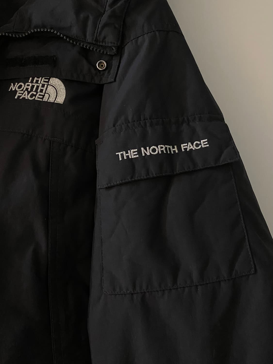 노스페이스 바람막이 점퍼 상품이미지4