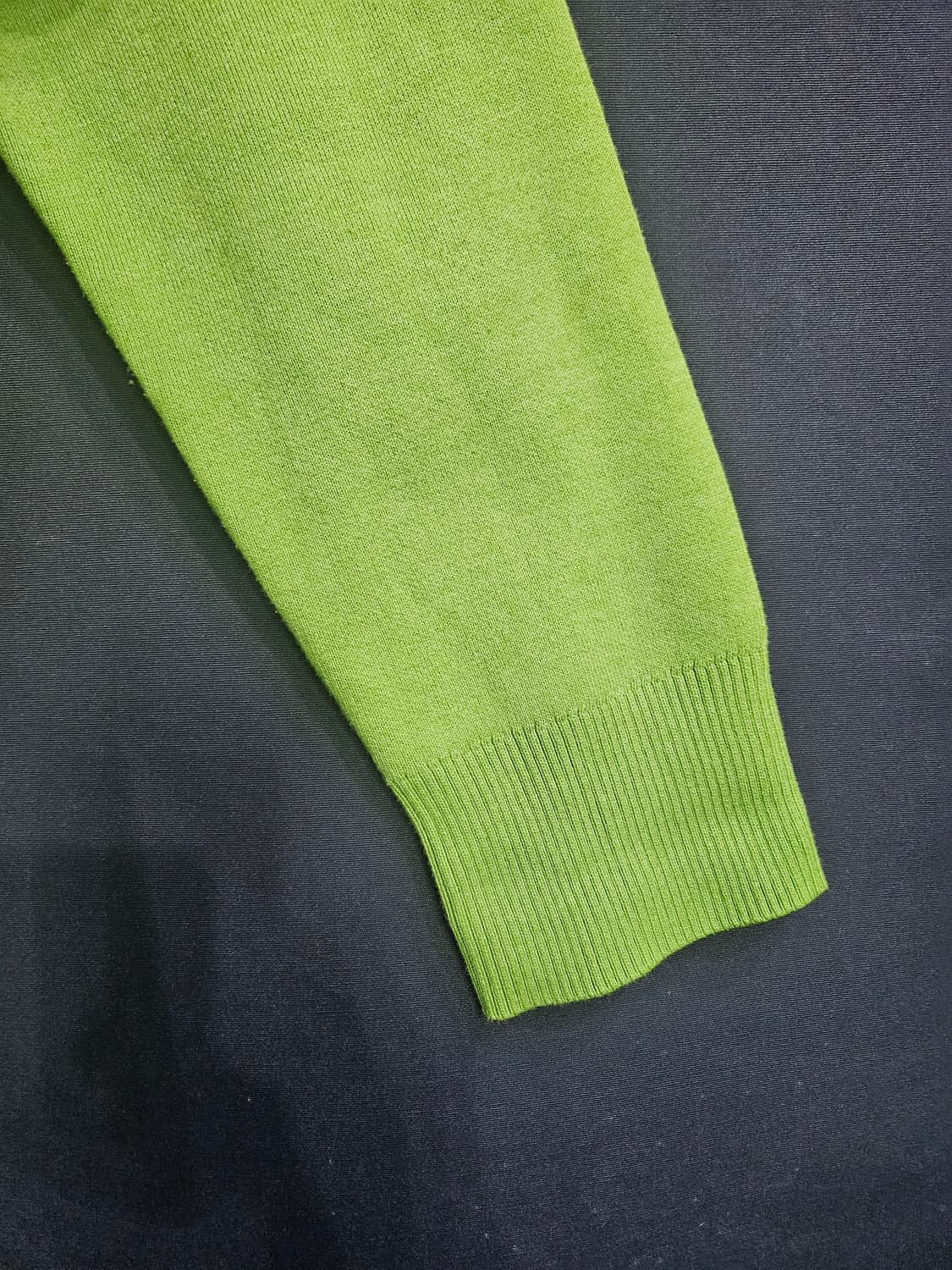 아르켓 그린컬러 남성 100~105 니트 상품이미지5