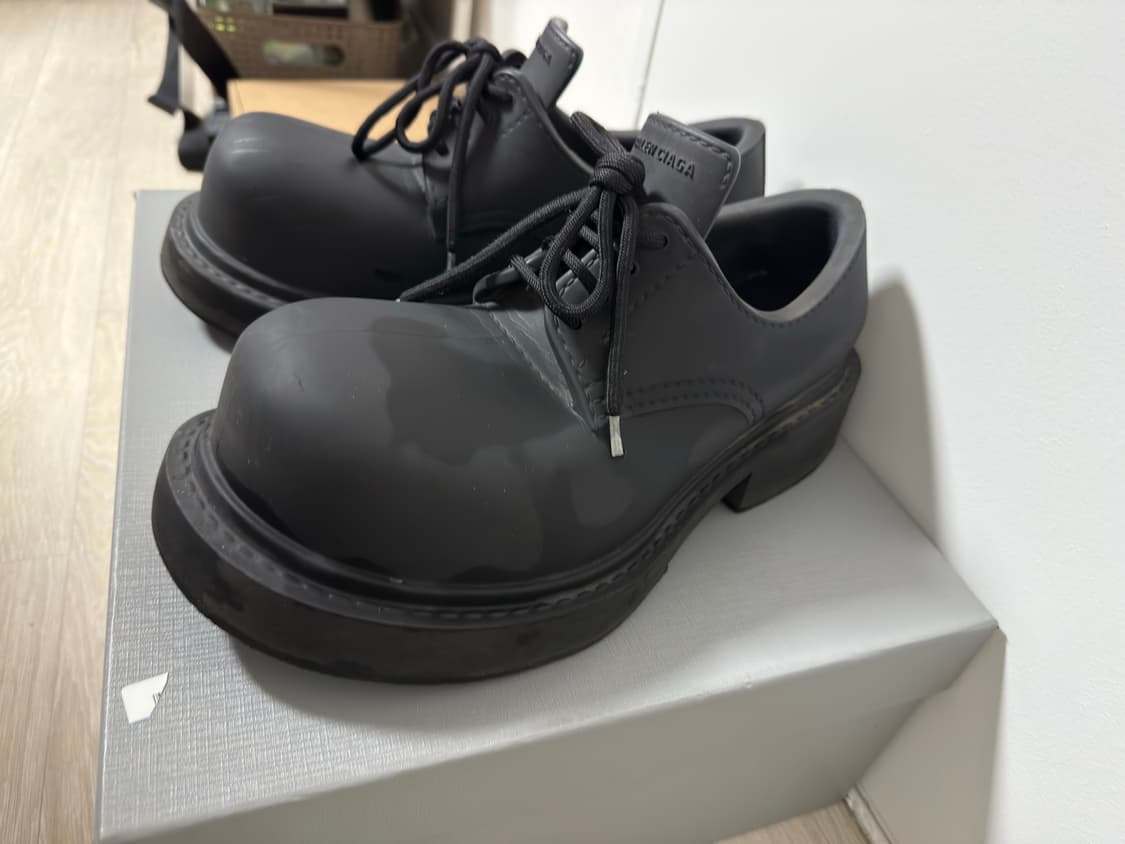 (밑창보강) 270 발렌시아가 스테로이드 더비 41사이즈 상품이미지4