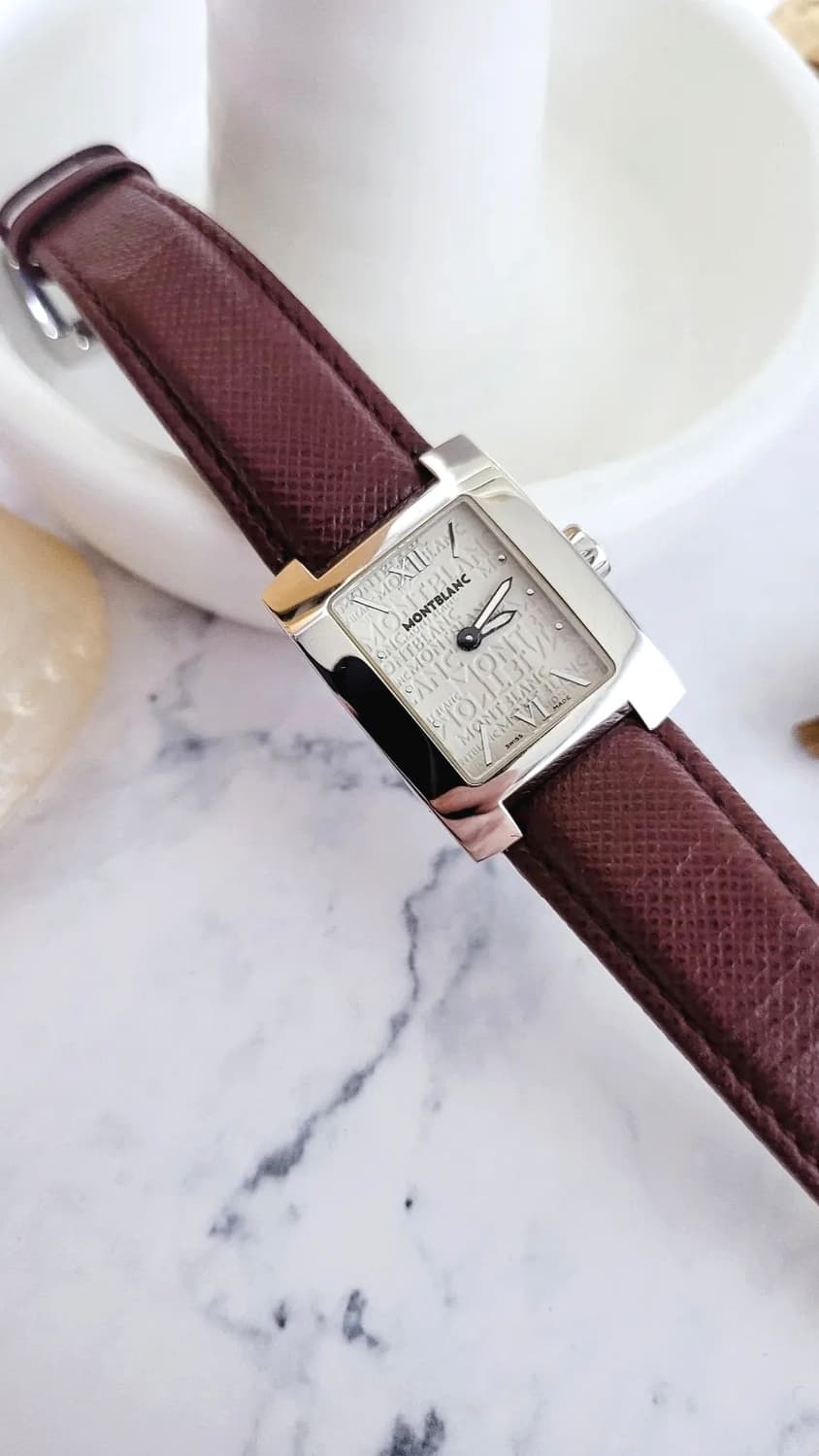 정품 몽블랑 프로파일 남여공용 쿼츠시계 [정품박스, 여분 스트랩 포함] 상품이미지4