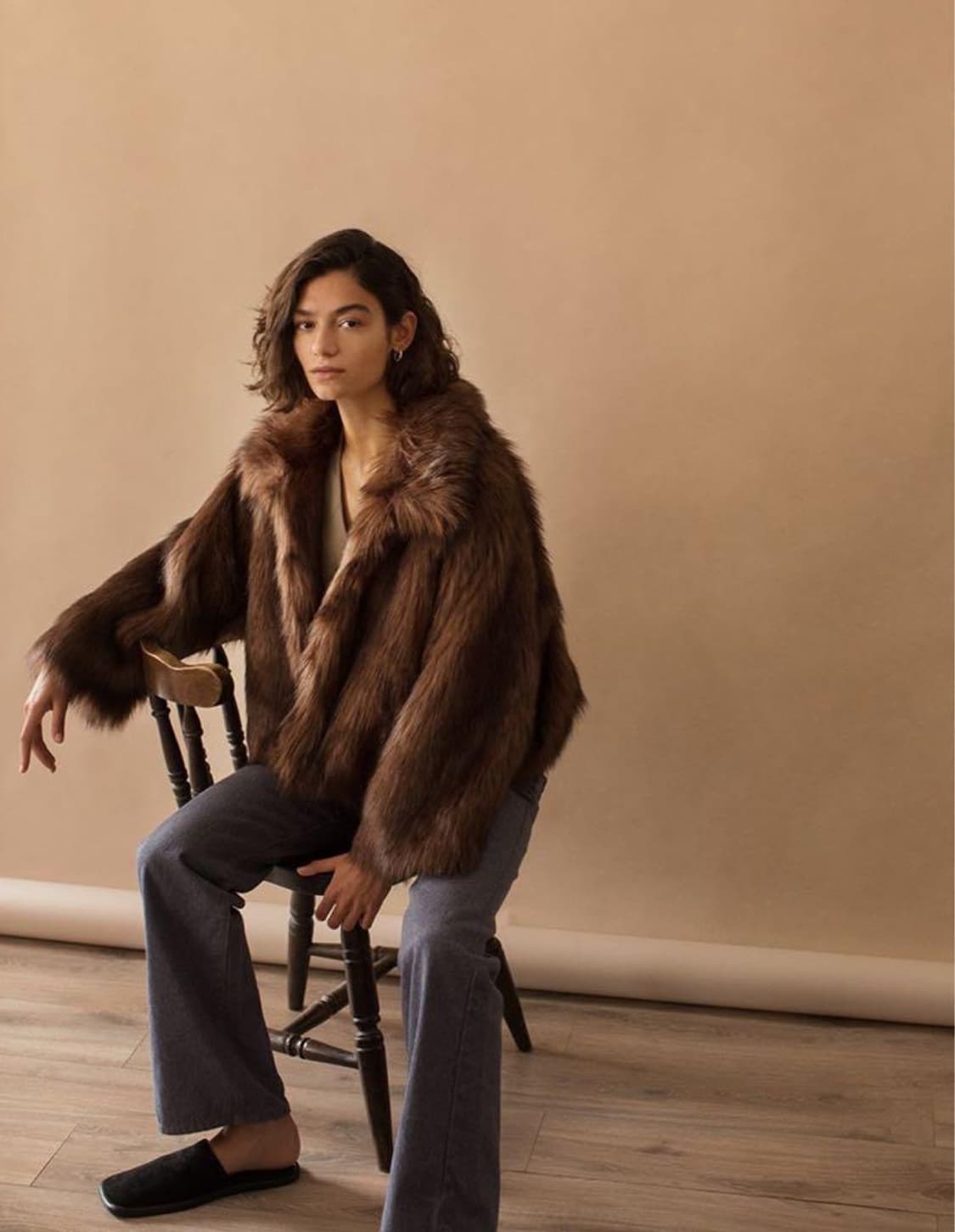 라인반드 lewinwande 브라운 퍼 자켓 오눅착용 / os사이즈 상품이미지4