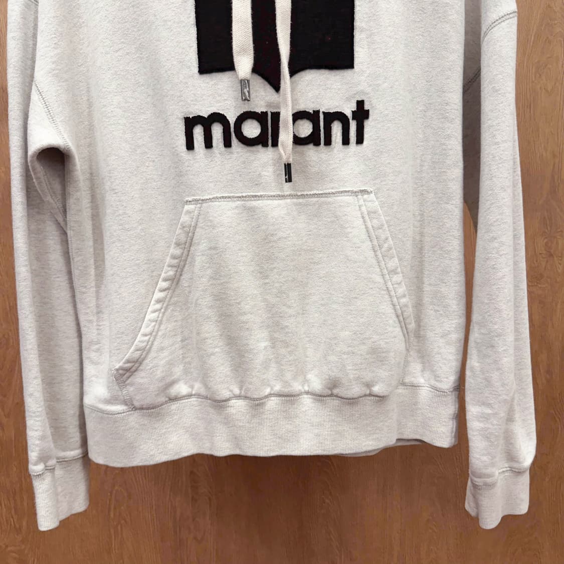 이자벨마랑 에뚜왈 후드티 스웻셔츠 빅로고 패치 디테일 오프화이트 상품이미지5