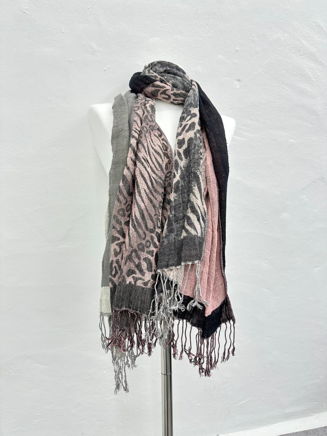 Vintage leopard mixed pattern muffler 상품이미지7