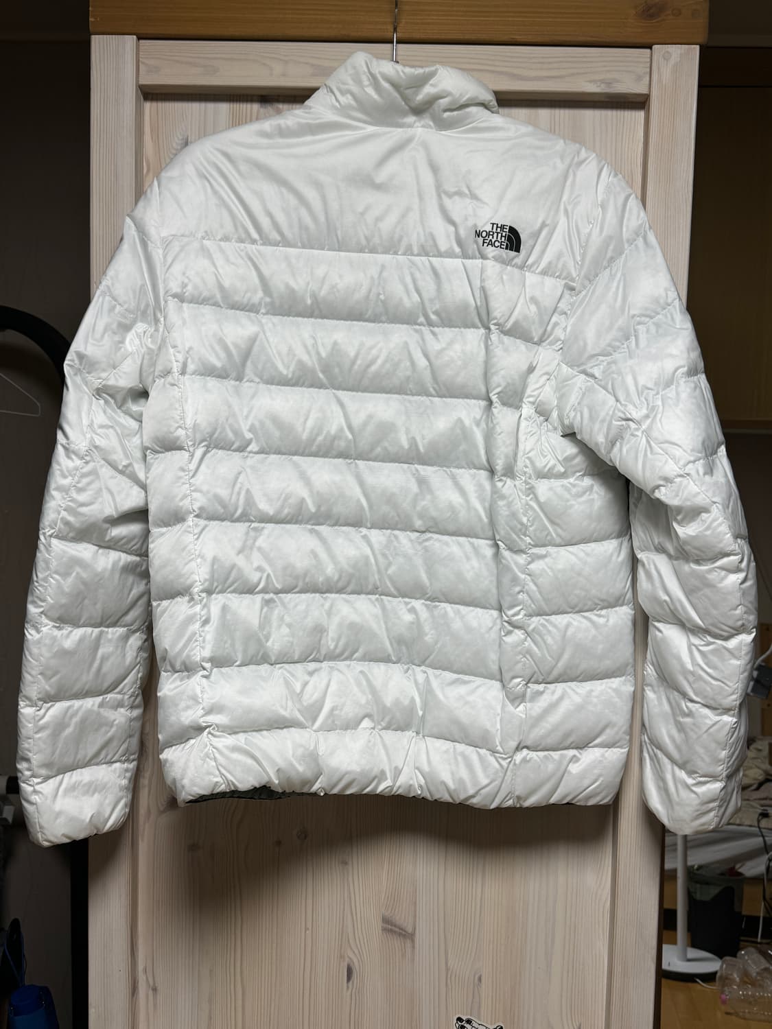 노스페이스 경량 패딩 상품이미지2