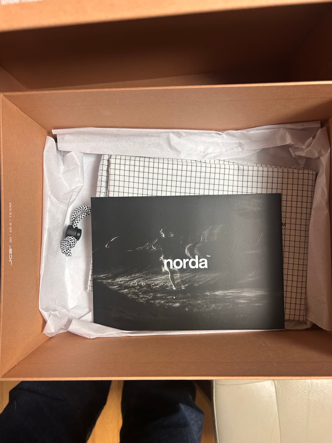 노다(Norda) 001a 신더 280(US10) 사이즈 새상품 판매 상품이미지3