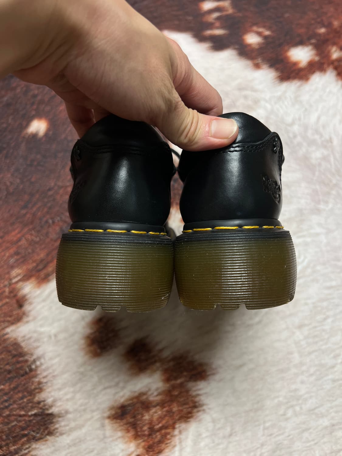 [43] 닥터마틴 찬다 CHANDA 블랙 3홀 더비 슈즈 상품이미지4