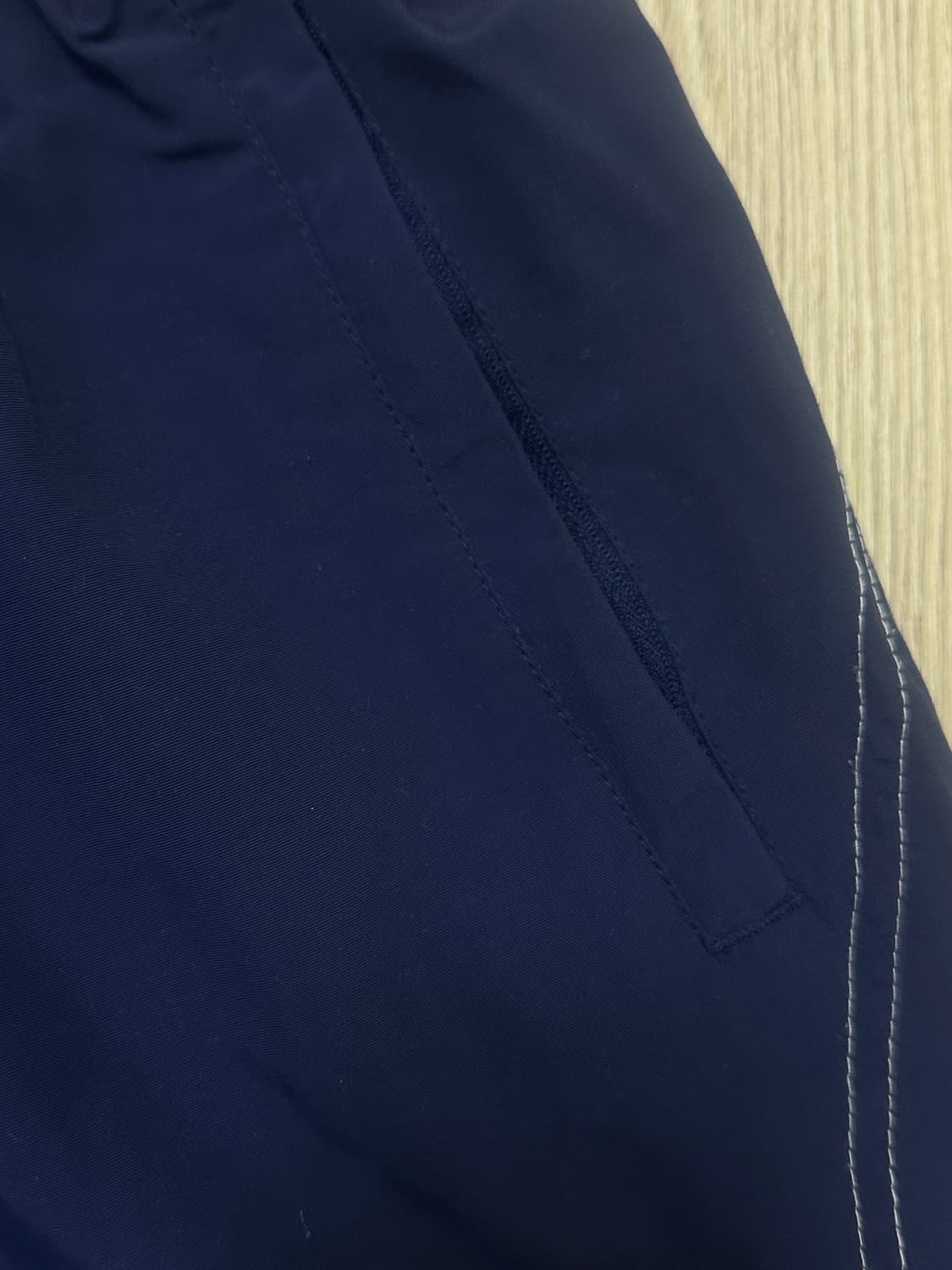 슈프림 스펠아웃 자수 트랙팬츠 M 네이비 상품이미지5