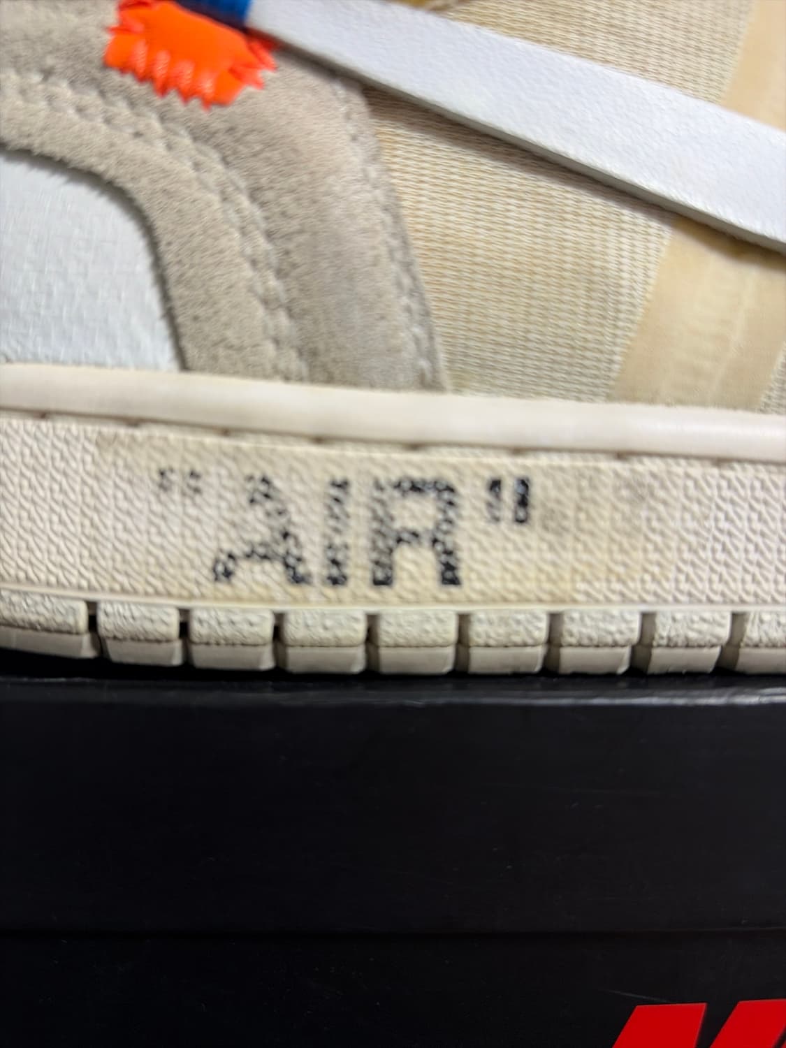 오프화이트 조던 1 유로 상품이미지4