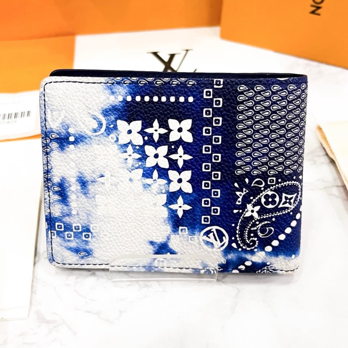 [한정판] 루이비통 반다나 반지갑 상품이미지4