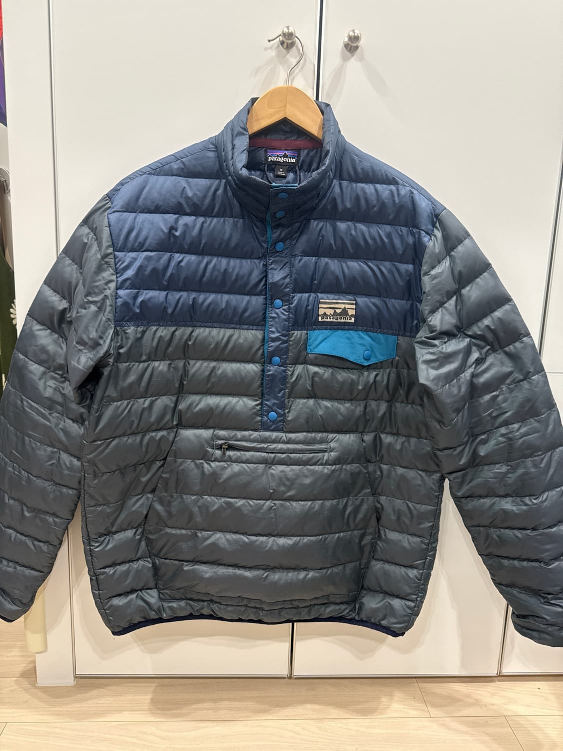 파타고니아 경량 아노락패딩 상품이미지1