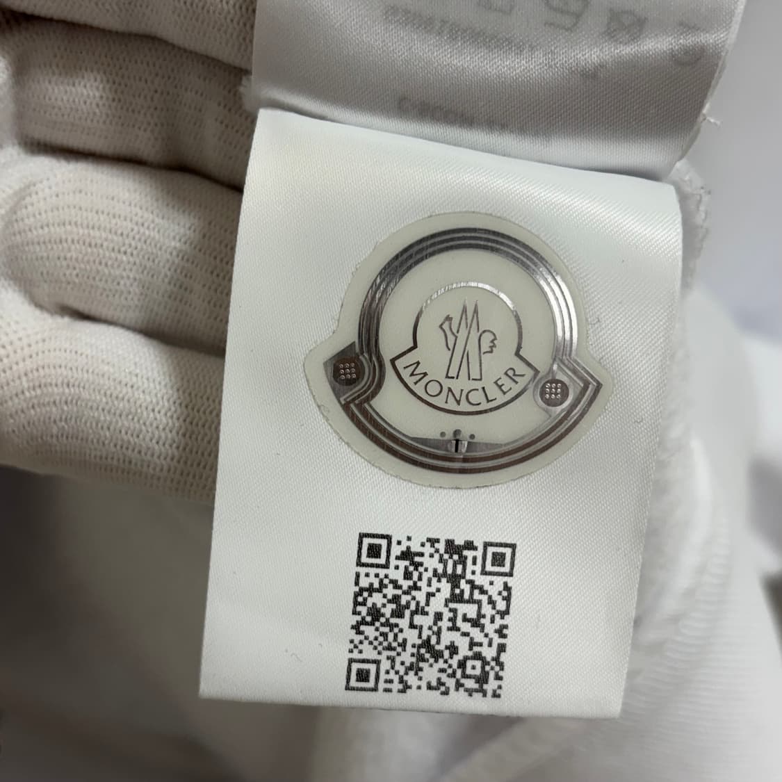 [L]몽클레어 사이드로고 집업 상품이미지3