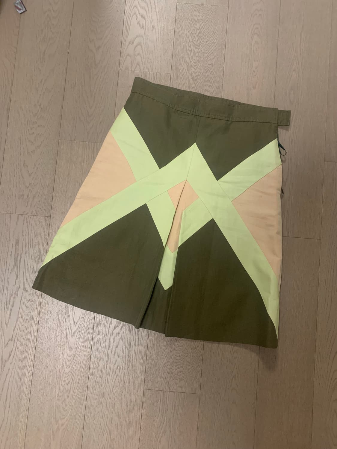 폴스미스 미디 스커트 상품이미지1