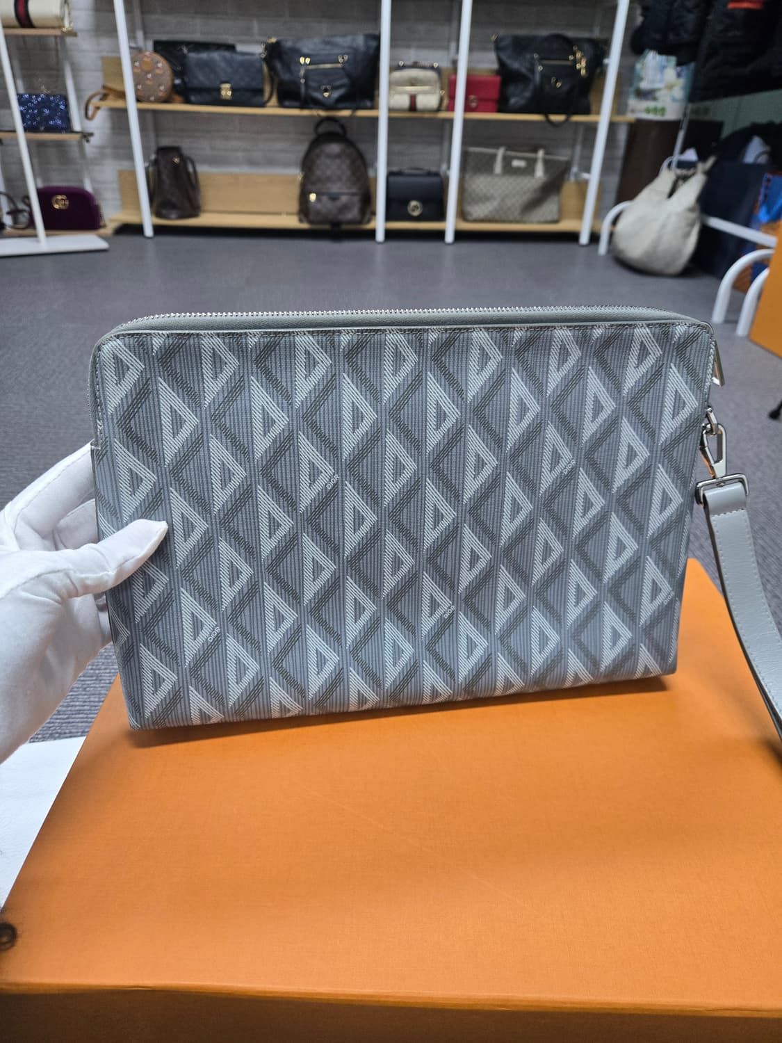 [특가][정품] 디올 다이아몬드 클러치백 상품이미지2