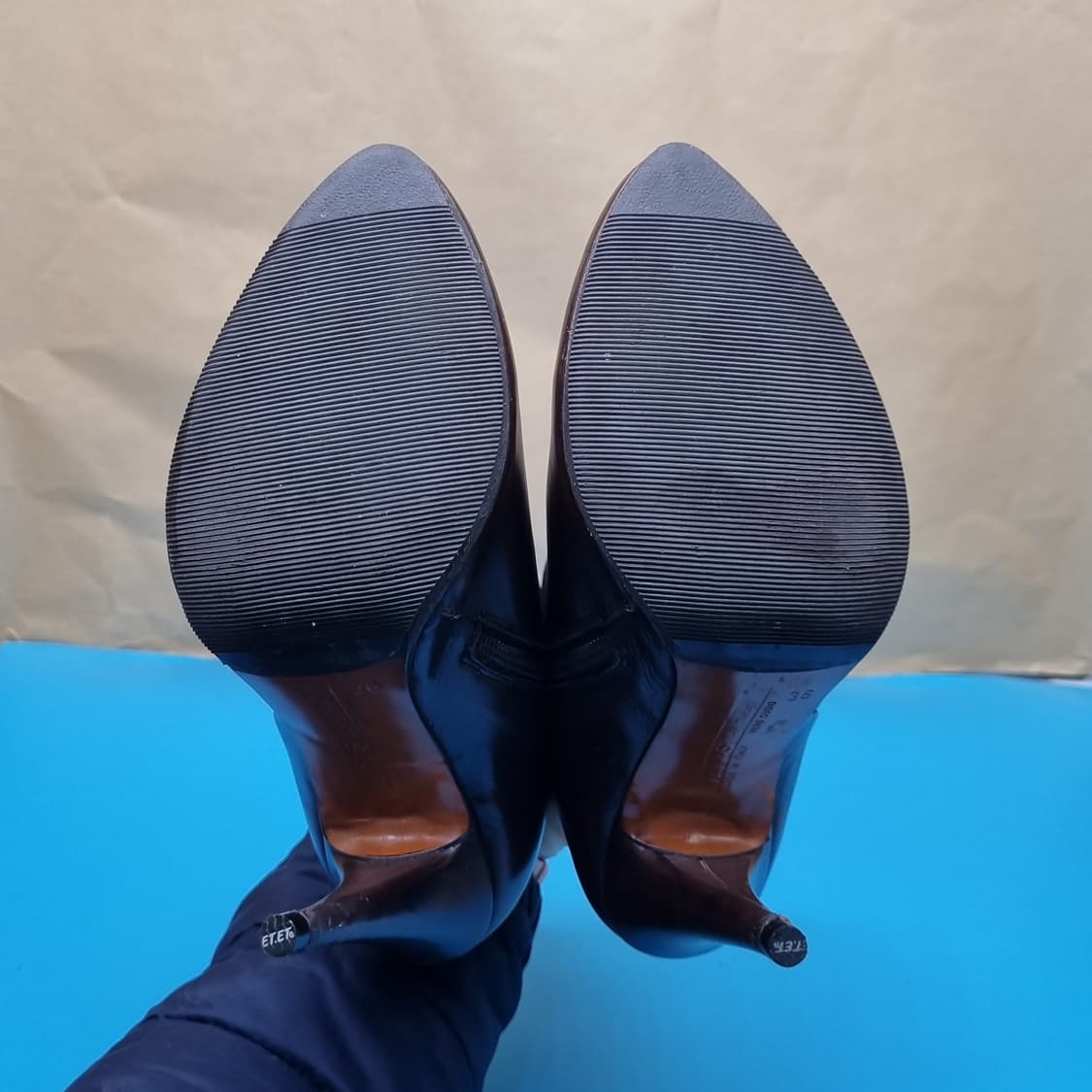 마나스 여성가죽앵클부츠36 230 굽10 상품이미지3