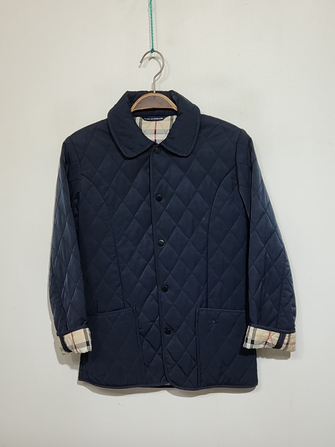 (S) 버버리 퀼팅자켓 네이비 누빔점퍼 안감 노바체크  상품이미지1
