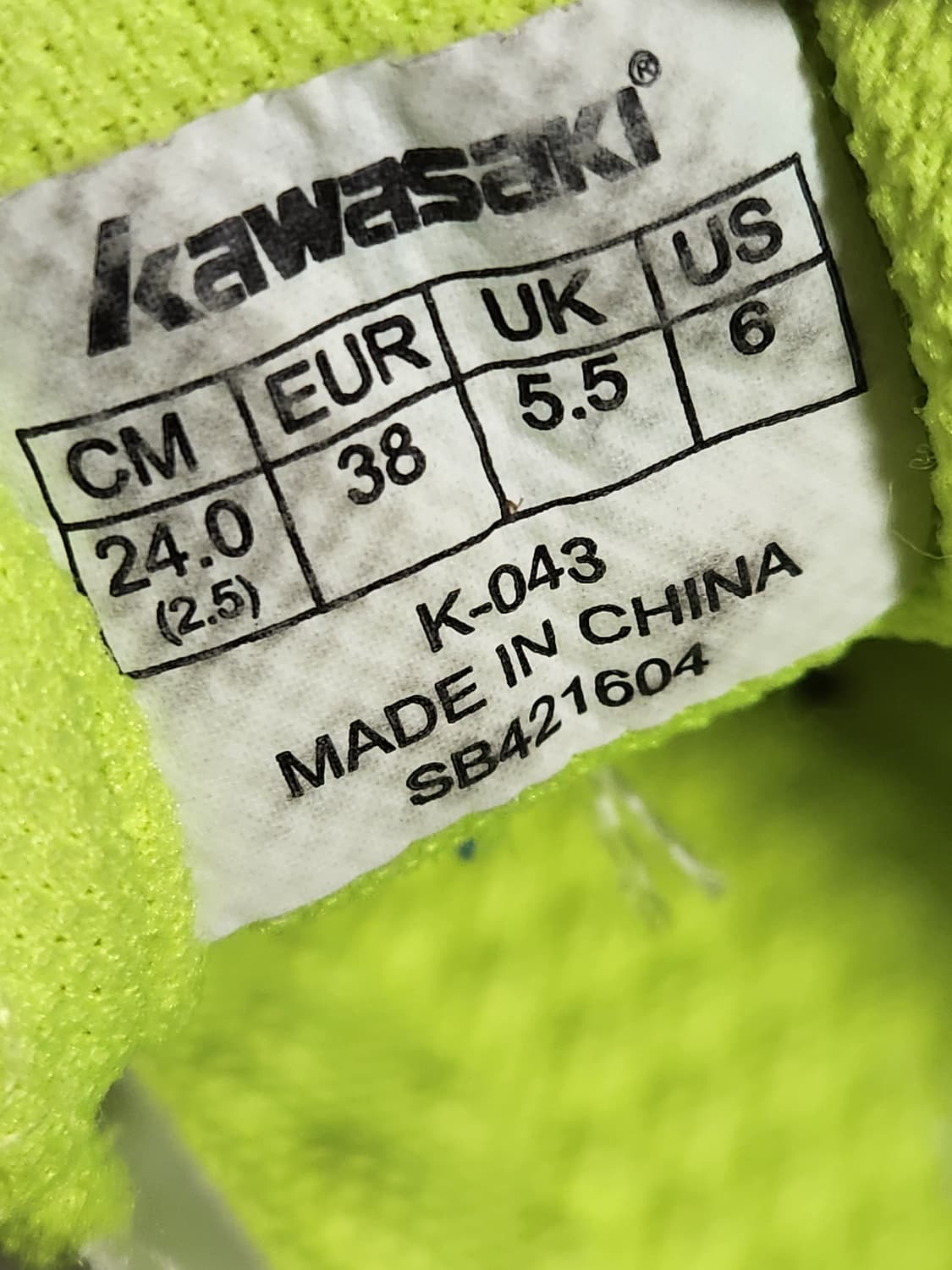 가와사키 배드민턴화 사이즈240

여러 중고사이트에도 같이 판매하고 있어 상품이미지9