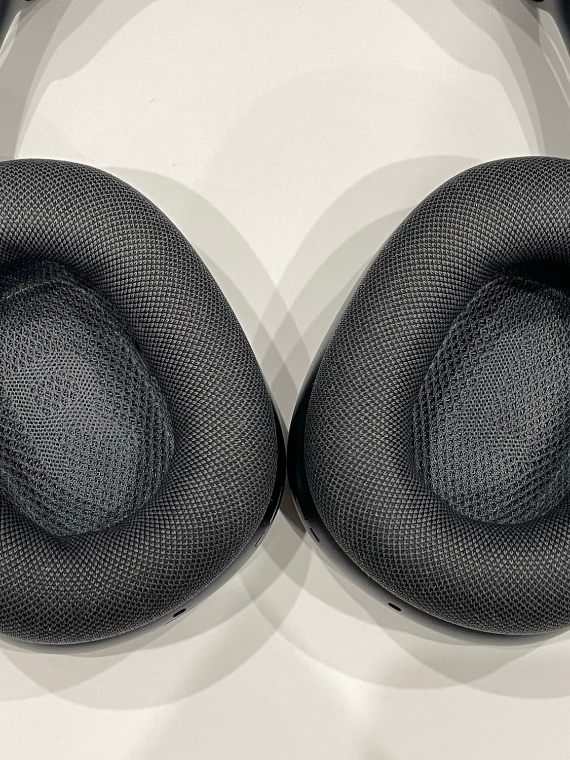 에어팟 맥스 스페이스 그레이 8핀 상품이미지3